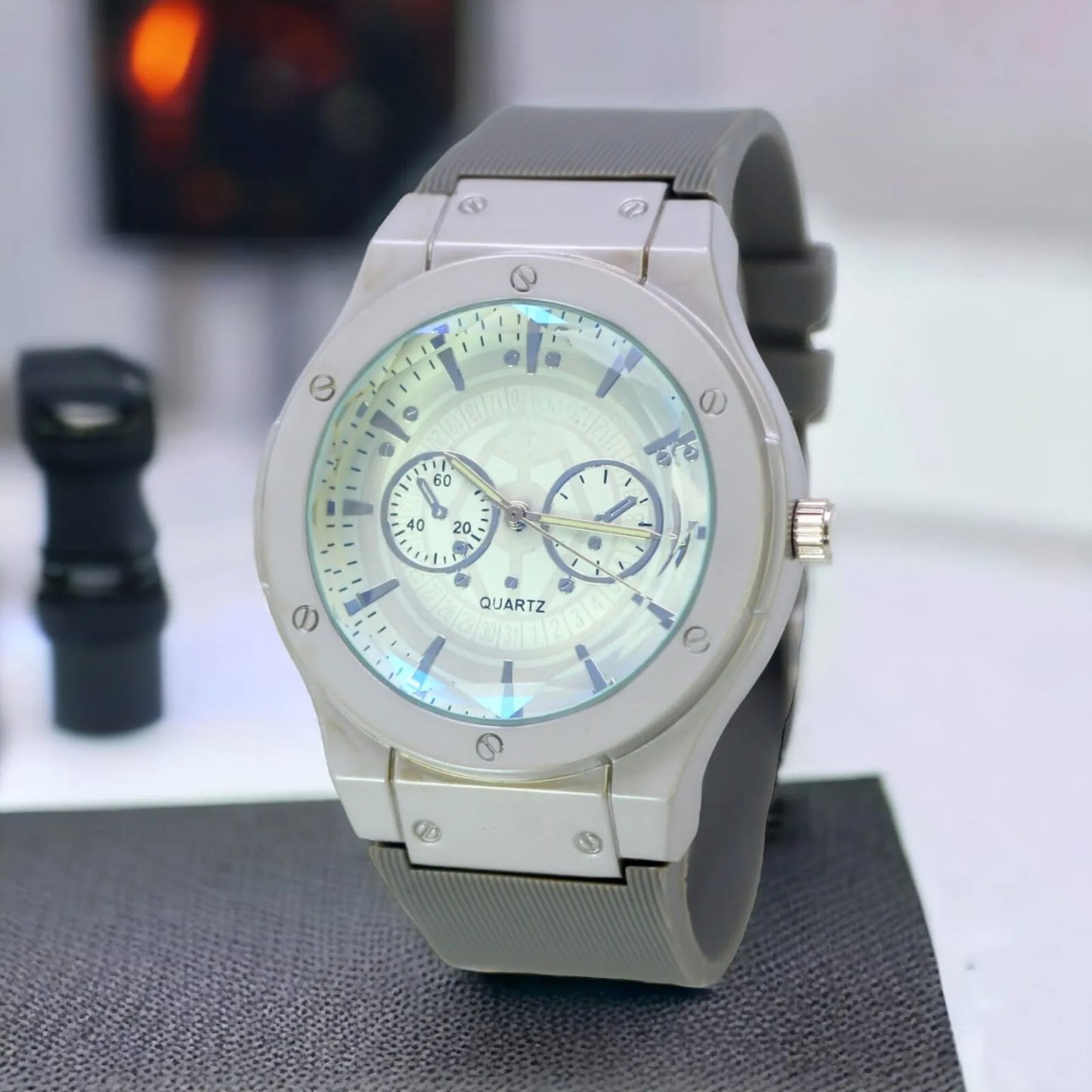 Men’s Watch For Mens Stylish and Durable design Perfect