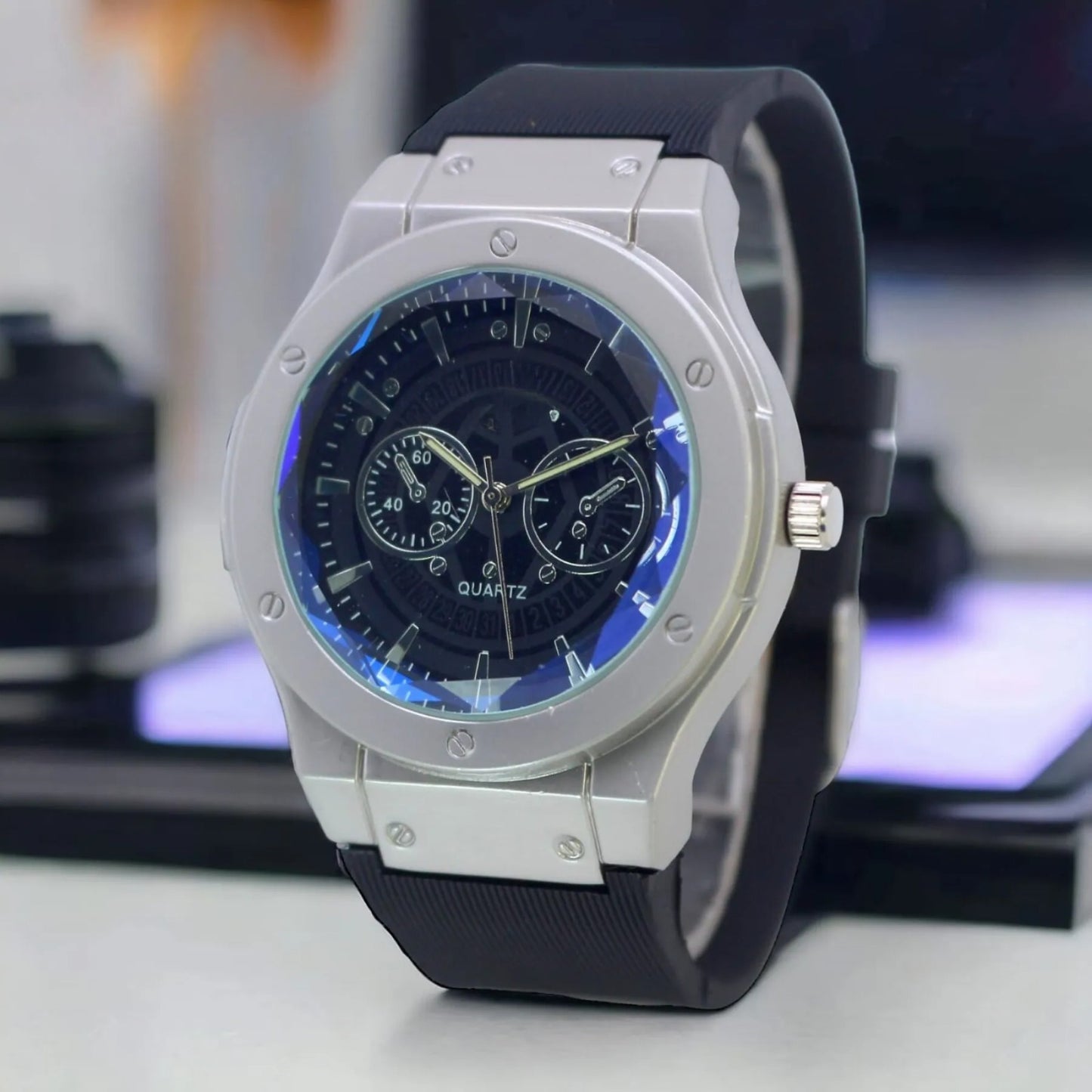 Men’s Watch For Mens Stylish and Durable design Perfect